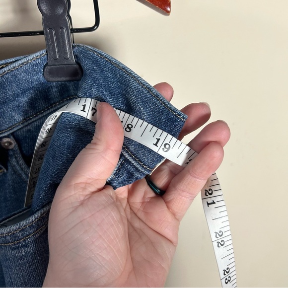 Banana Republic Women’s High Rise Straight Jeans Medium Wash Size 33 US 16 - Picture 8 of 11